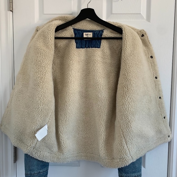 Gap sherpa denim jacket - Picture 2 of 3